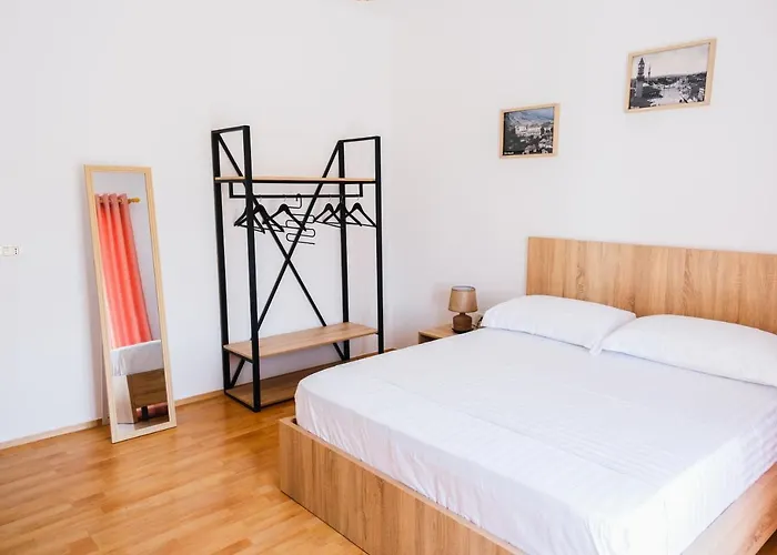 Matias Sweetest Tirana